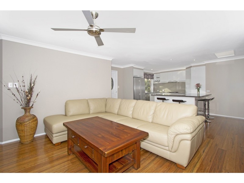 2 / 5 Chestnut Drive, Banora Point NSW 2486