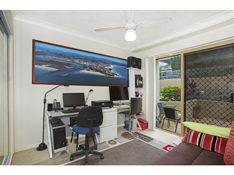 3 / 40 Dutton Street, Coolangatta QLD 4225