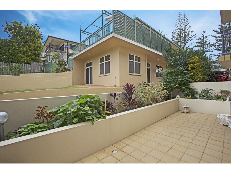 3 / 40 Dutton Street, Coolangatta QLD 4225