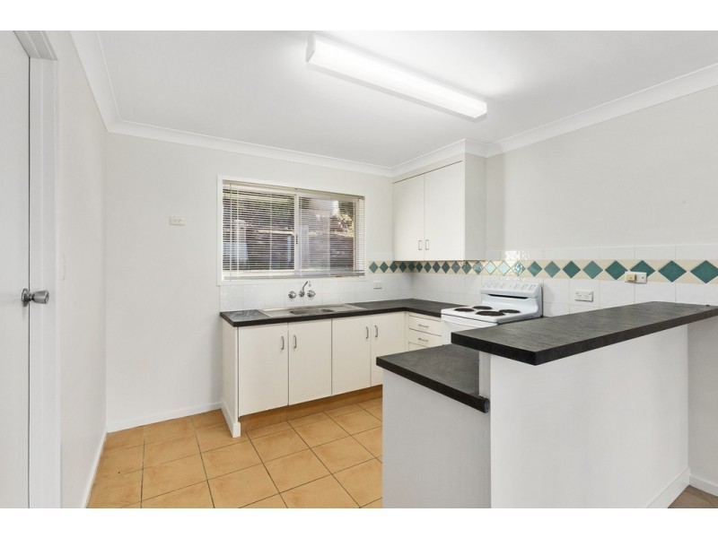 2 / 55 Bimbadeen Avenue, Banora Point NSW 2486