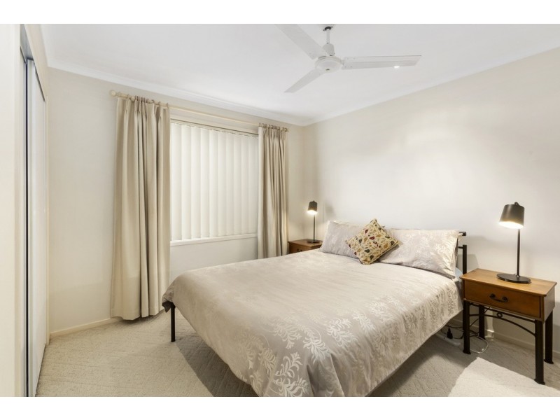 4 Kakadu Ct, Banora Point NSW 2486