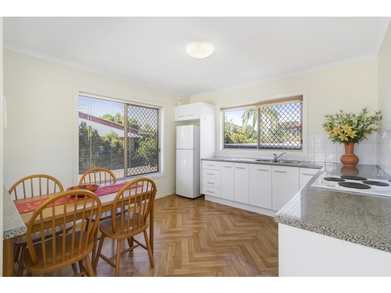 2 Kittiwake Street, Banora Point NSW 2486