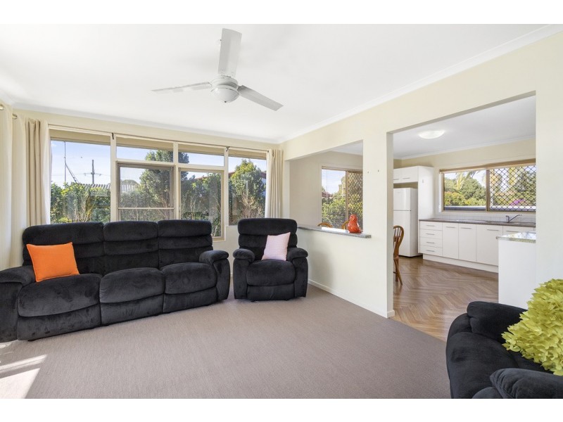 2 Kittiwake Street, Banora Point NSW 2486