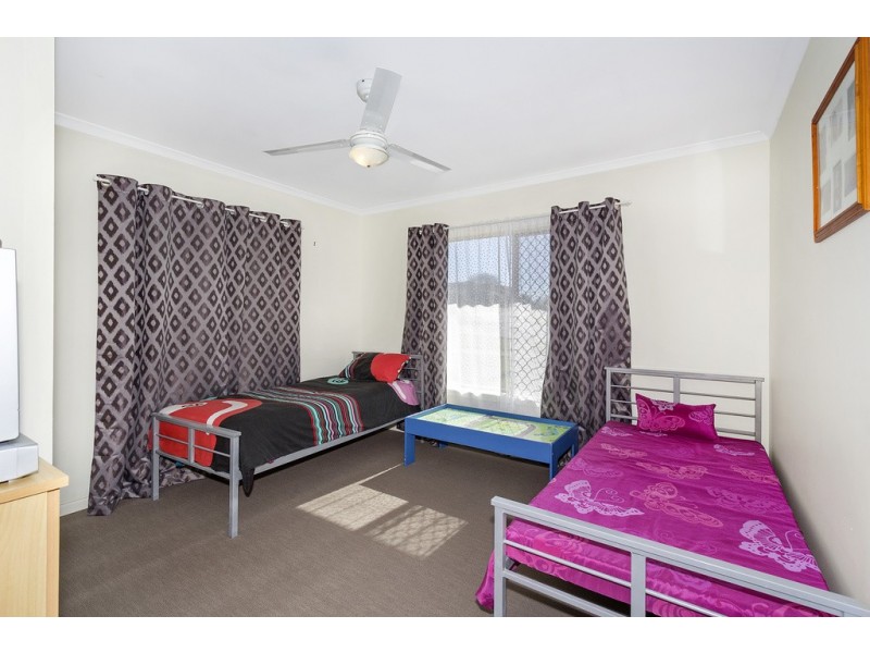 2 Kittiwake Street, Banora Point NSW 2486