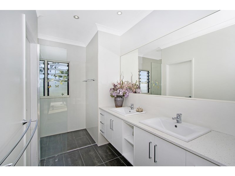 2/128 Jacaranda Avenue, Tweed Heads West NSW 2485
