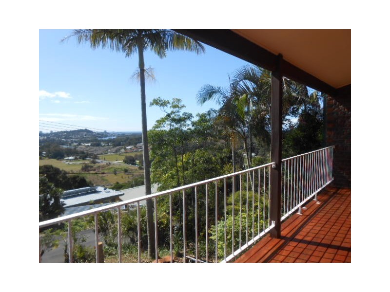 9 Ocean Avenue, Tweed Heads South NSW 2486