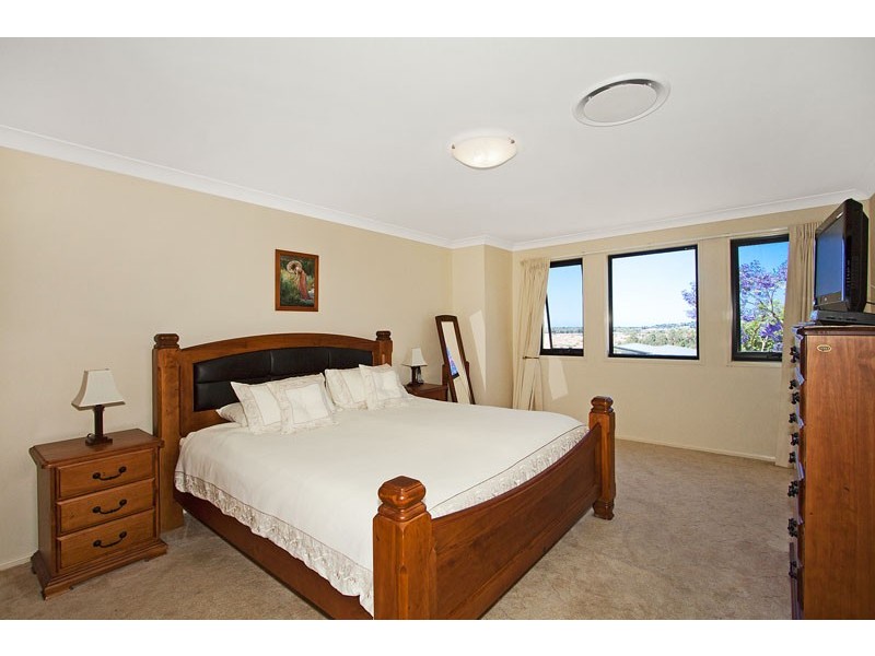 33 Daintree Close, Banora Point NSW 2486