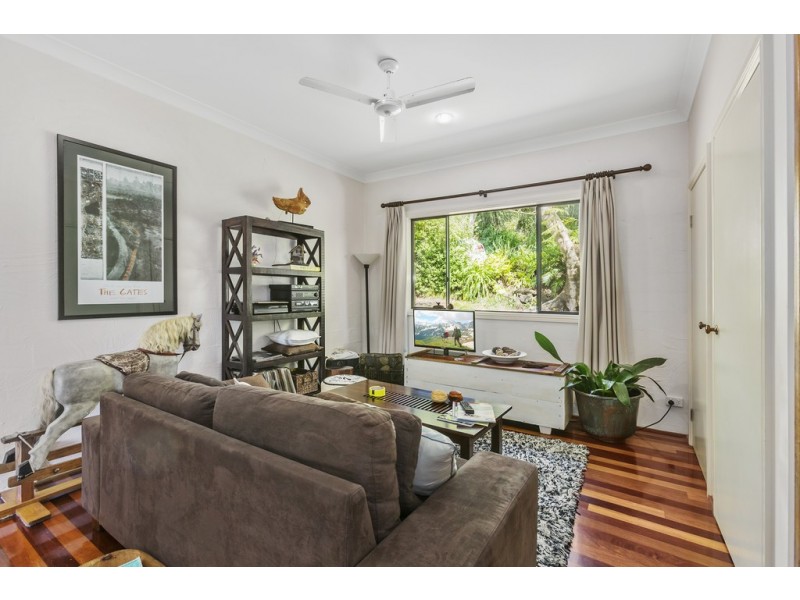 18 Gladioli Avenue, Terranora NSW 2486