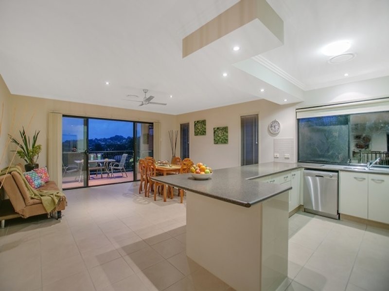 4 Dromara Court, Banora Point NSW 2486
