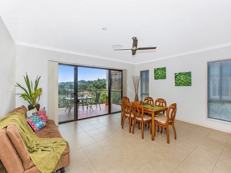 4 Dromara Court, Banora Point NSW 2486