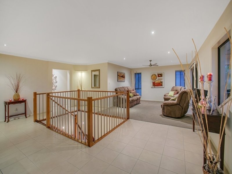 4 Dromara Court, Banora Point NSW 2486