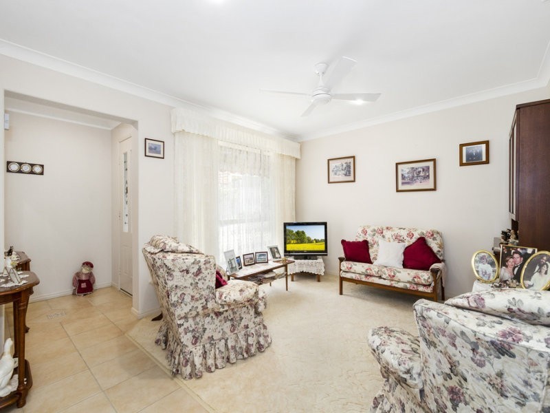 2/3 Daintree Close, Banora Point NSW 2486