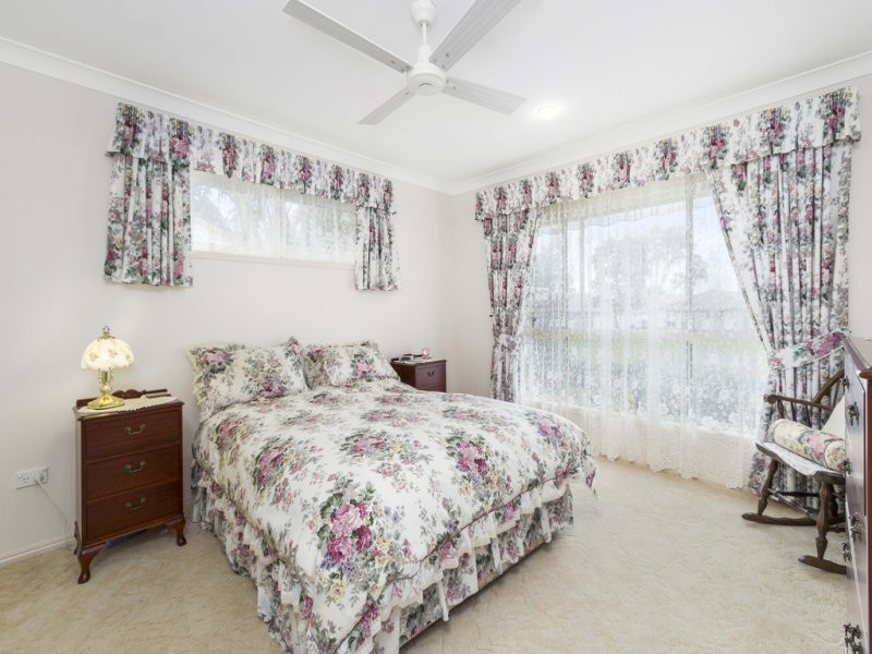 2/3 Daintree Close, Banora Point NSW 2486