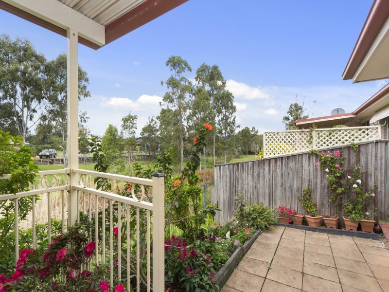 2/3 Daintree Close, Banora Point NSW 2486