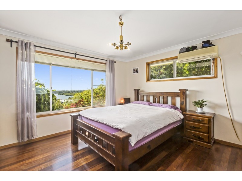 19 Old Ferry Road, Banora Point NSW 2486