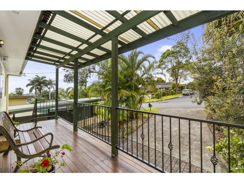 8 Peninsula Drive, Bilambil Heights NSW 2486