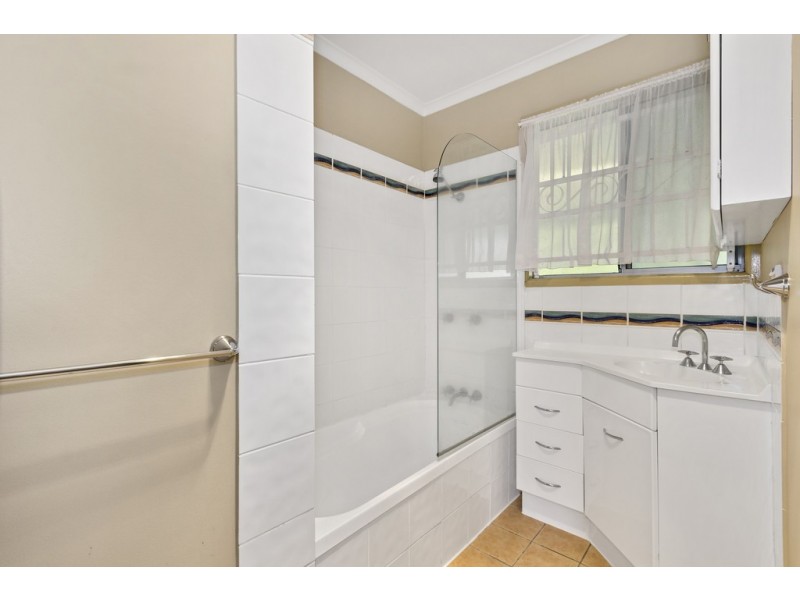 8 Peninsula Drive, Bilambil Heights NSW 2486