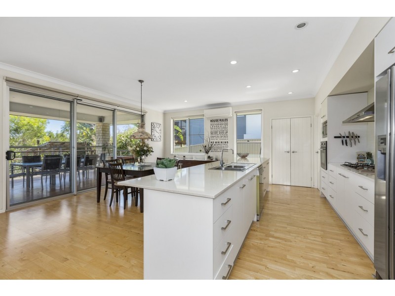 111 Newcastle Drive, Pottsville NSW 2489