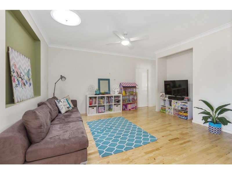 111 Newcastle Drive, Pottsville NSW 2489