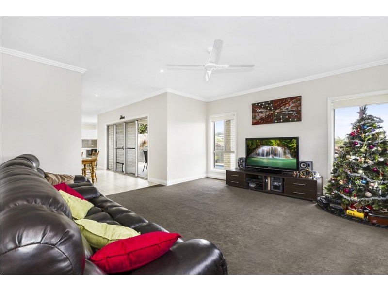 14 Manuka Road, Banora Point NSW 2486