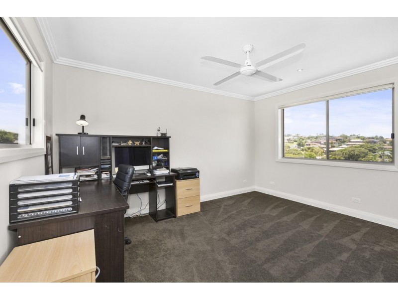 14 Manuka Road, Banora Point NSW 2486