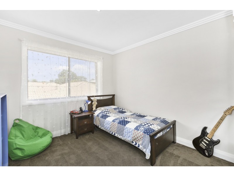 14 Manuka Road, Banora Point NSW 2486