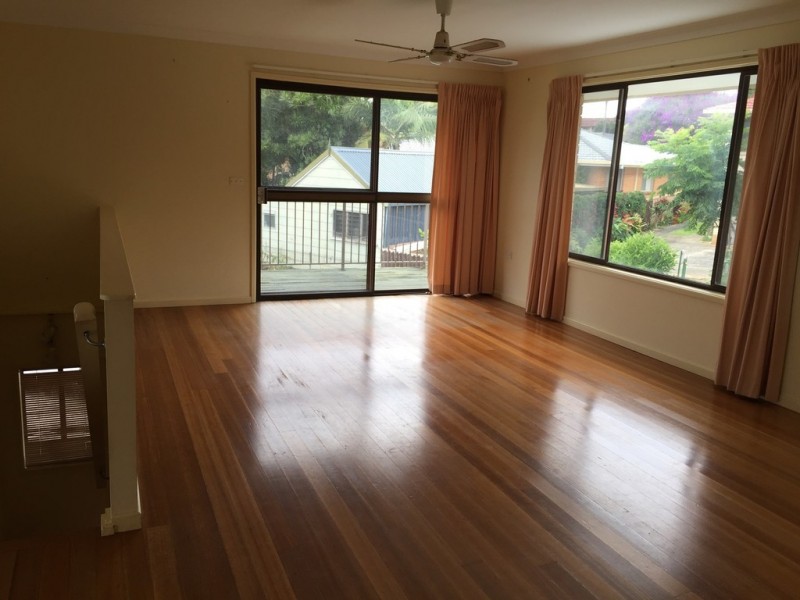 24 Durigan Place, Banora Point NSW 2486