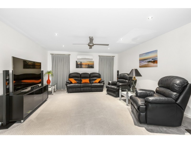 11 Westwood Street, Banora Point NSW 2486