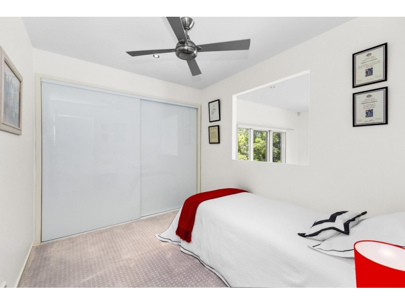 11 Westwood Street, Banora Point NSW 2486