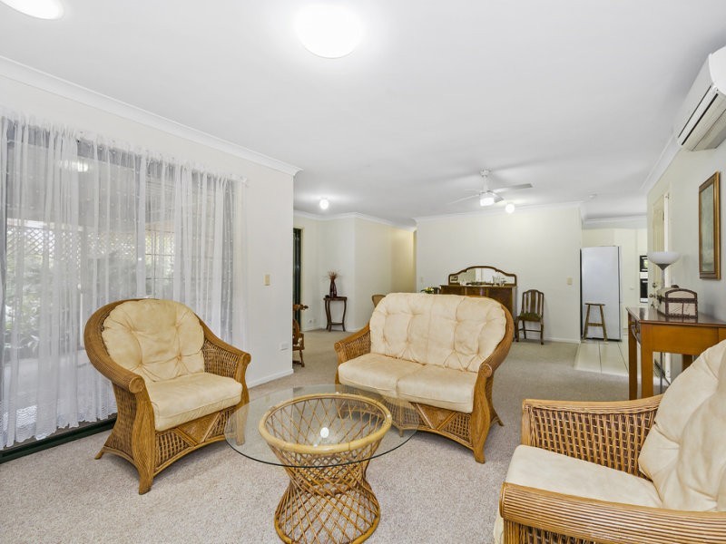 3/2 Macleay Court, Banora Point NSW 2486