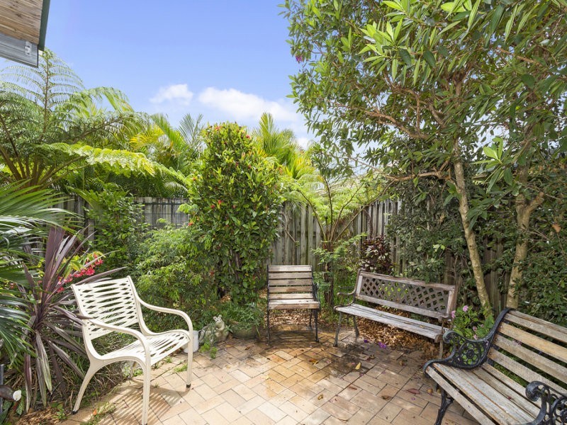 3/2 Macleay Court, Banora Point NSW 2486