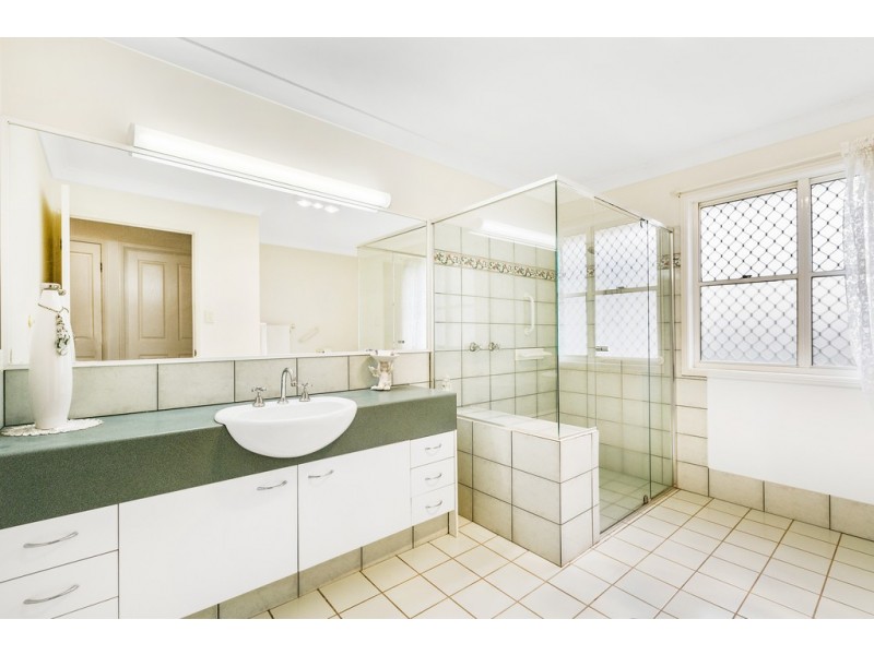 2 / 185 Darlington Drive, Banora Point NSW 2486