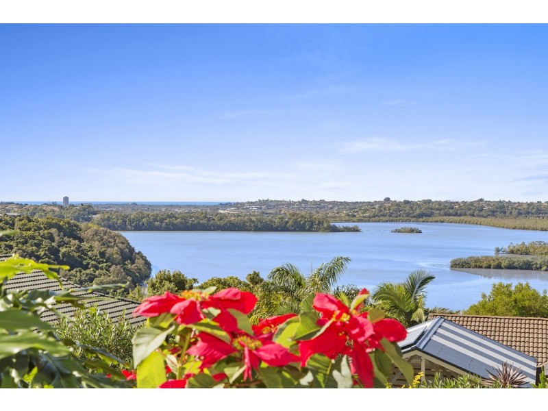 8 Aspen Place, Bilambil Heights NSW 2486