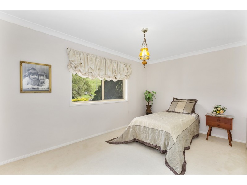 8 Aspen Place, Bilambil Heights NSW 2486