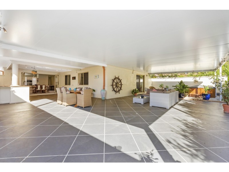 108 / 2 Falcon Way, Tweed Heads South NSW 2486