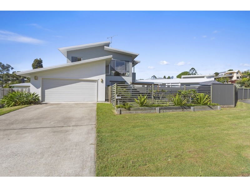 2 Lomandra Avenue, Pottsville NSW 2489
