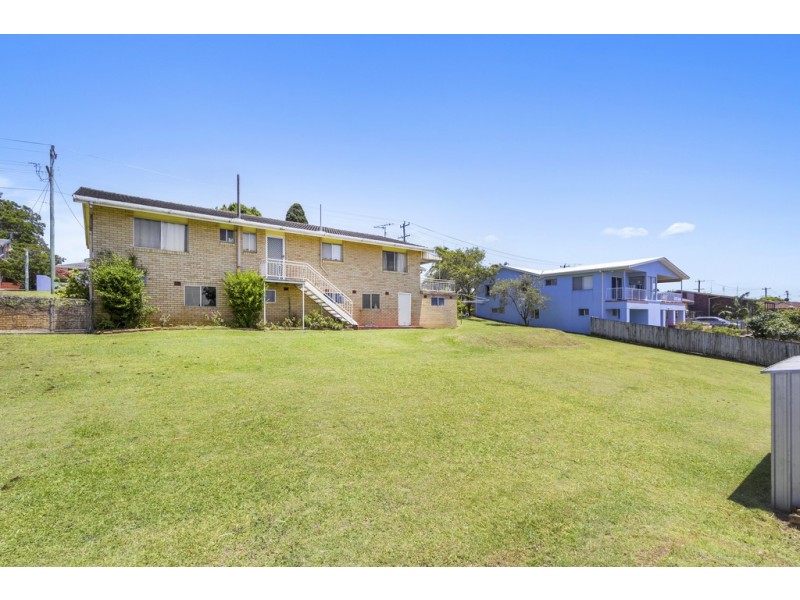 1 Kittiwake Street, Banora Point NSW 2486