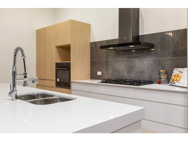 1/102 Ash Drive, Banora Point NSW 2486