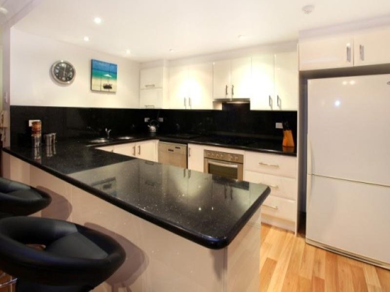 1211/70 Remembrance Drive, Surfers Paradise QLD 4217