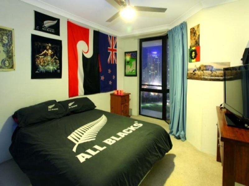 1211/70 Remembrance Drive, Surfers Paradise QLD 4217