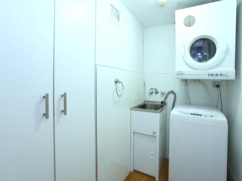 1211/70 Remembrance Drive, Surfers Paradise QLD 4217