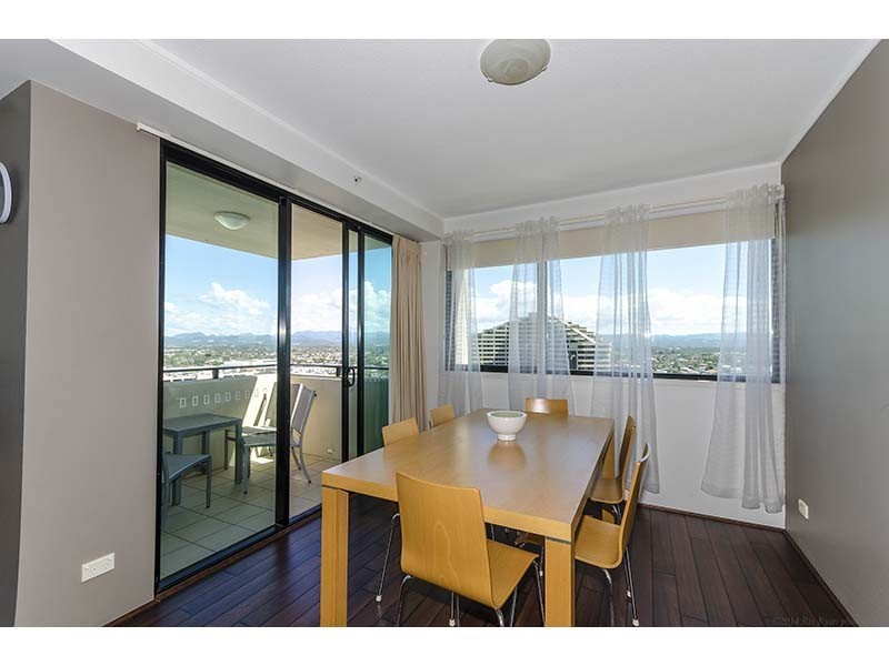 1701/2685 Gold Coast Highway, Broadbeach QLD 4218