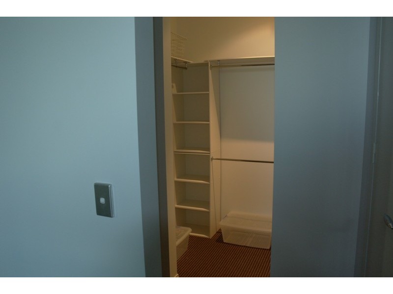 1711/2 Aqua Street, Southport QLD 4215