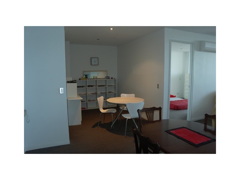 1711/2 Aqua Street, Southport QLD 4215