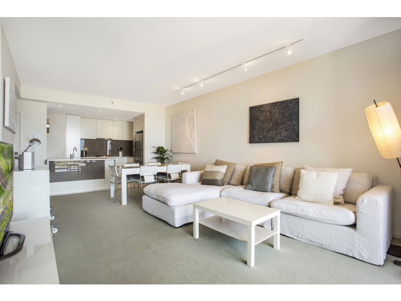 703 ‘Ultra’ 14 George Avenue, Broadbeach QLD 4218