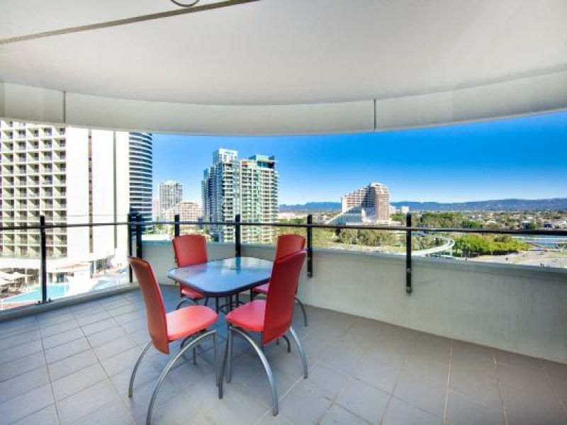 89 Surf Parade, Broadbeach QLD 4218