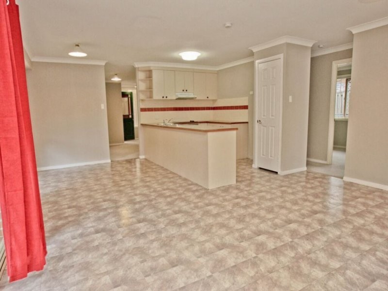 8 Adalong Place, Nerang QLD 4211