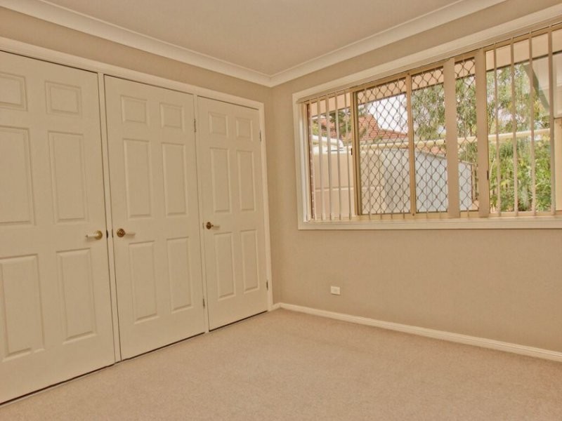 8 Adalong Place, Nerang QLD 4211