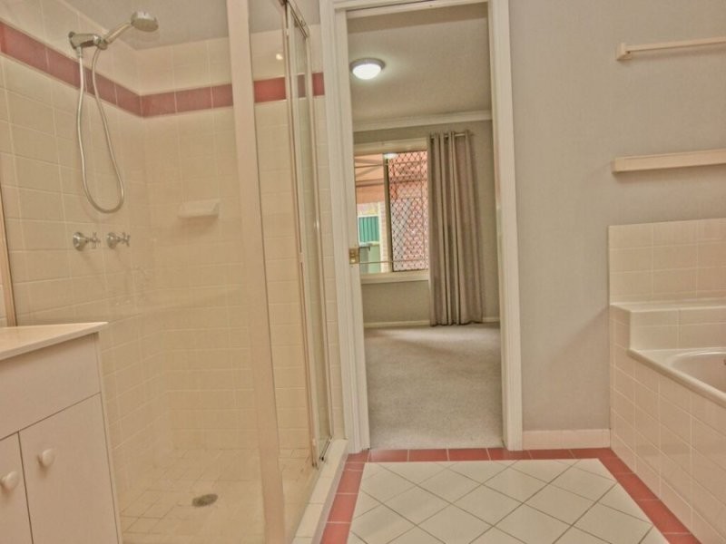 8 Adalong Place, Nerang QLD 4211