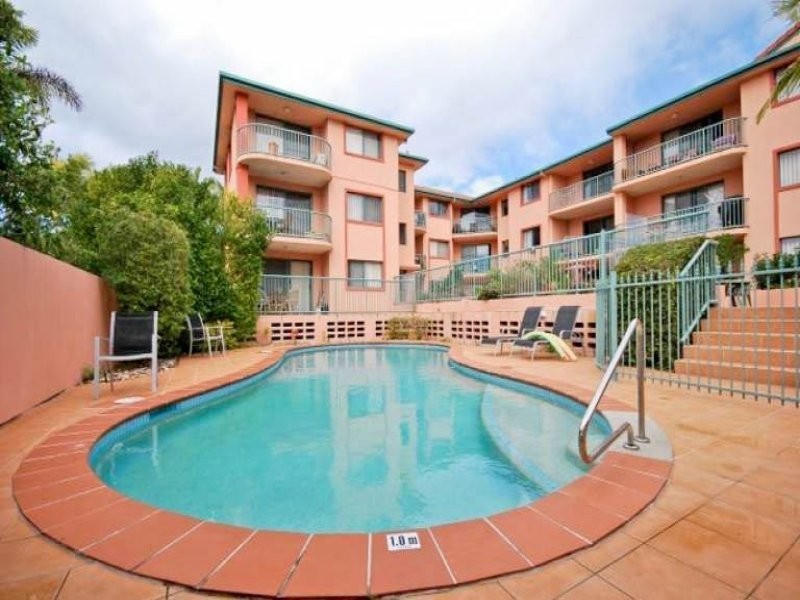 6 “Villa Mermaide” 2340 Gold Coast Hwy, Mermaid Beach QLD 4218